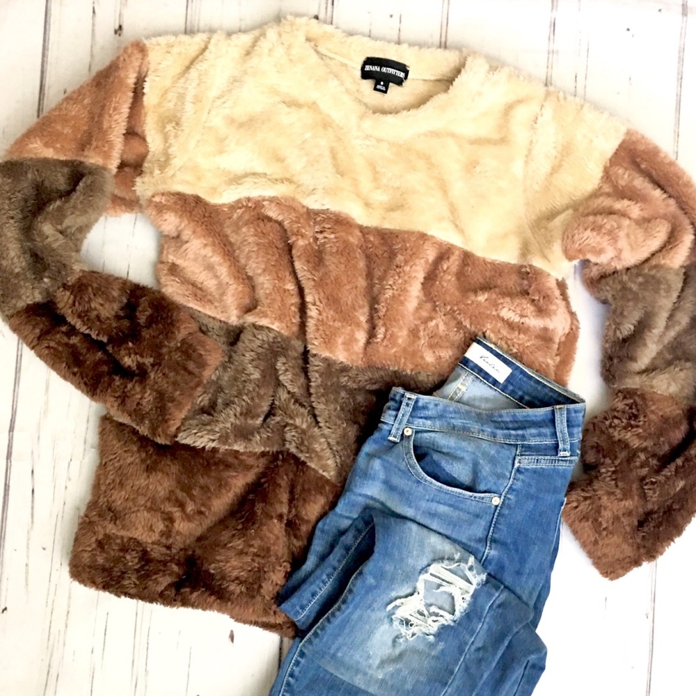 Oversized fuzzy pullover